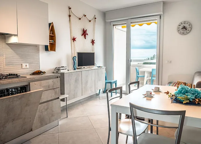 Seaside Retreat With Terrace In Bibione